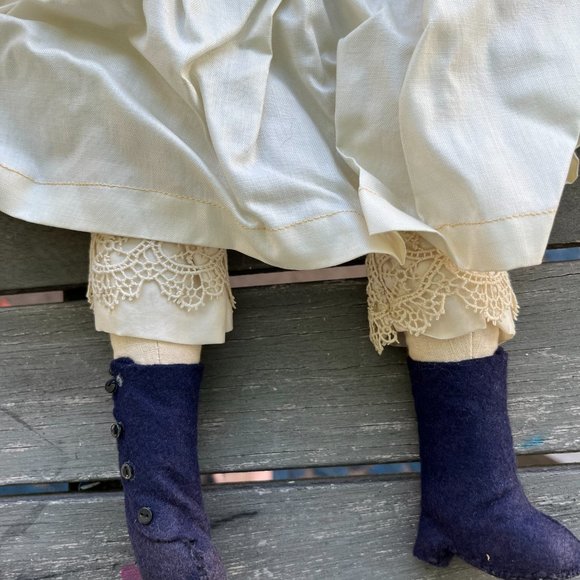 Armande Marseille AIM 570 Antique German Doll - Picture 4 of 8